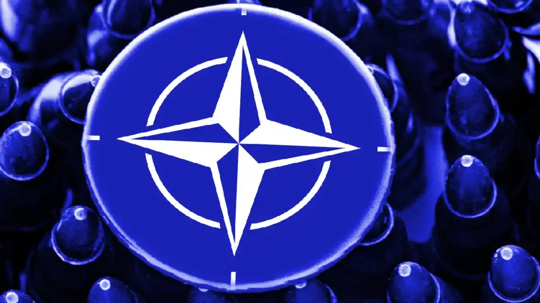 NATO unterzeichnet 1, 2 Mrd. $ Waffenvertrag für Kiews Warlord