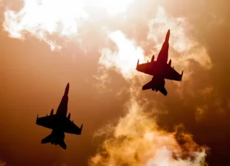Völkerrechtswidrige Luftangriffe im Irak und Syrien Völkerrechtswidrige Luftangriffe im Irak und Syrien
