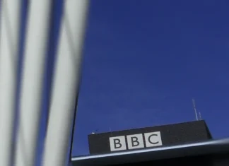 BBC nennt Weiße „Parasiten“, bezeichnet Juden als „Nazis“ BBC nennt Weiße Parasiten, bezeichnet Juden als Nazis