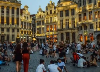 Juden morden: Imam rezitiert Koran im belgischen Parlament Juden morden Imam rezitiert Koran im belgischen Parlament