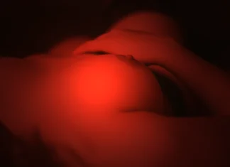 Online-Sex-Erpressung: Mit KI werden Teenager mit Fake-Nacktfotos erpresst Online-Sex-Erpressung Mit KI werden Teenager mit Fake-Nacktfotos erpresst