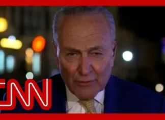 Senator Chuck Schumer zur Umgehung der Russland-Sanktionen Senator Chuck Schumer zur Umgehung der Russland-Sanktionen