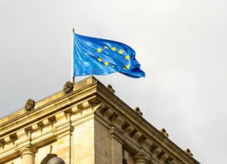 EU-Boss sagt: Mit Bosnien sollen Beitrittsgespräche geführt werden EU-Boss sagt Mit Bosnien sollen Beitrittsgespräche geführt werden