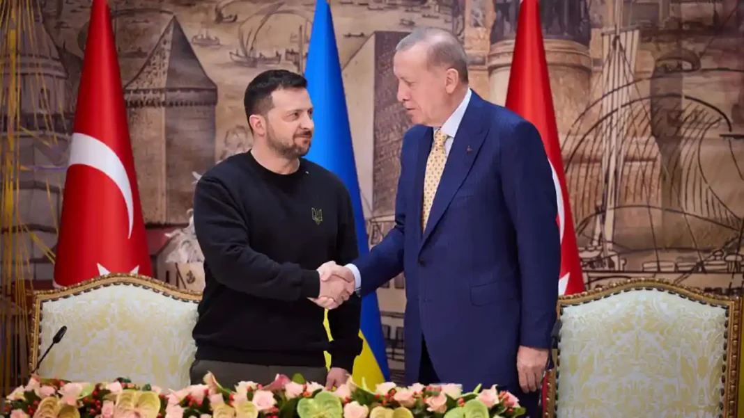 Erdogan wirbt beim Ramadan-Dinner für „Friedensverhandlungen“ in der Ukraine